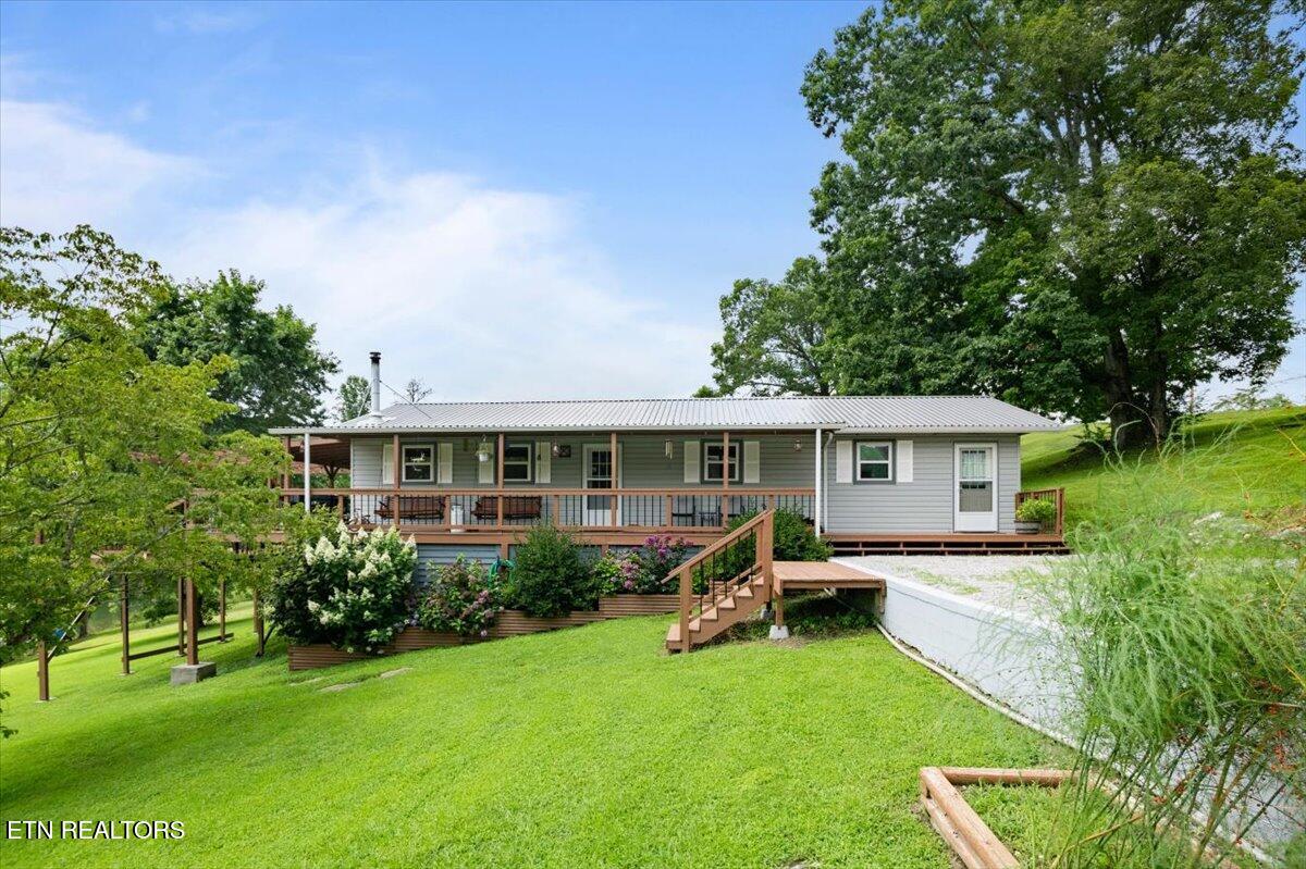 203 Wagon Lane