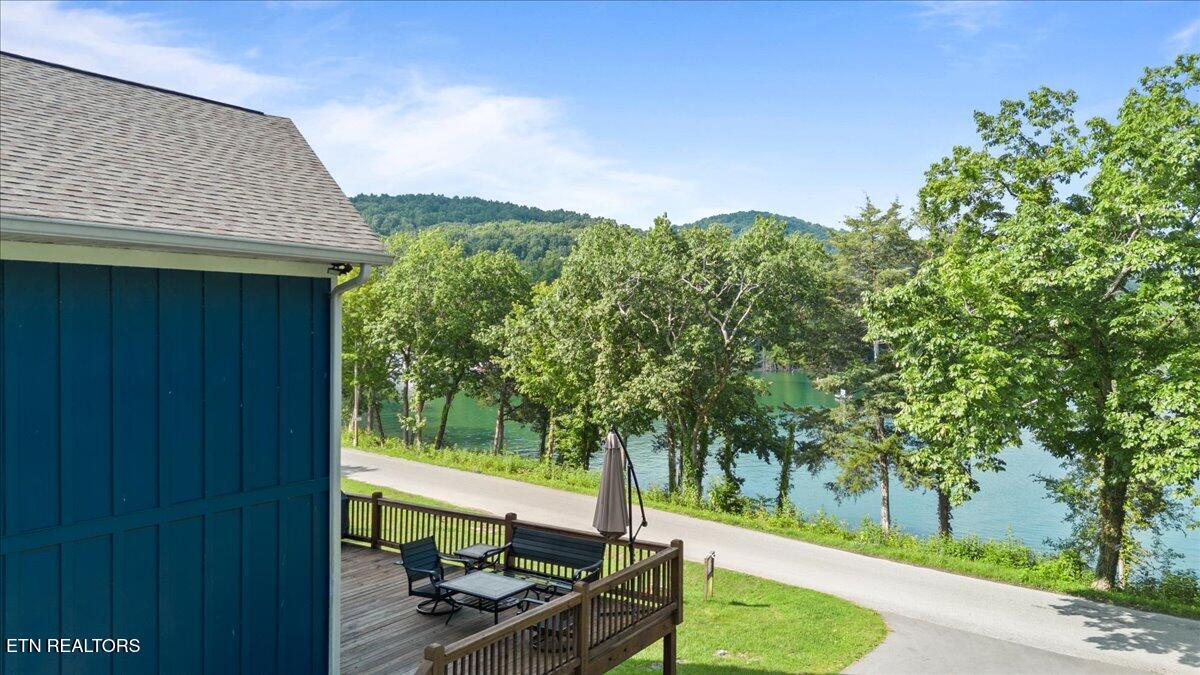 600 Powell Valley Marine Rd, LaFollette