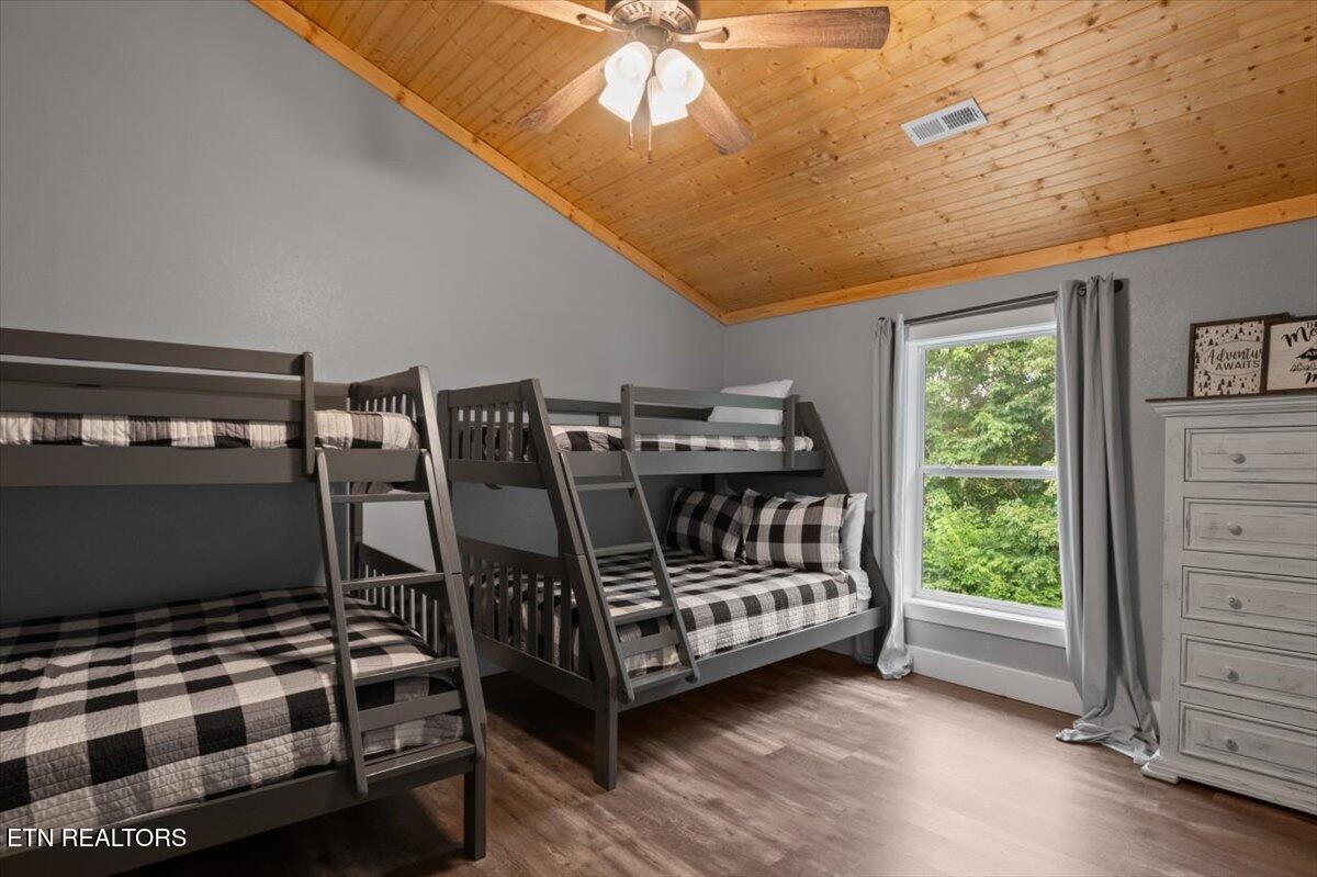 600 Powell Valley Marine Rd, LaFollette