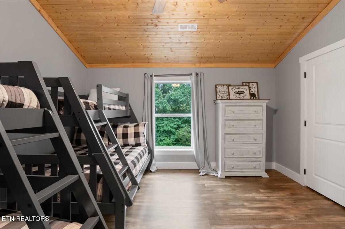 600 Powell Valley Marine Rd, LaFollette
