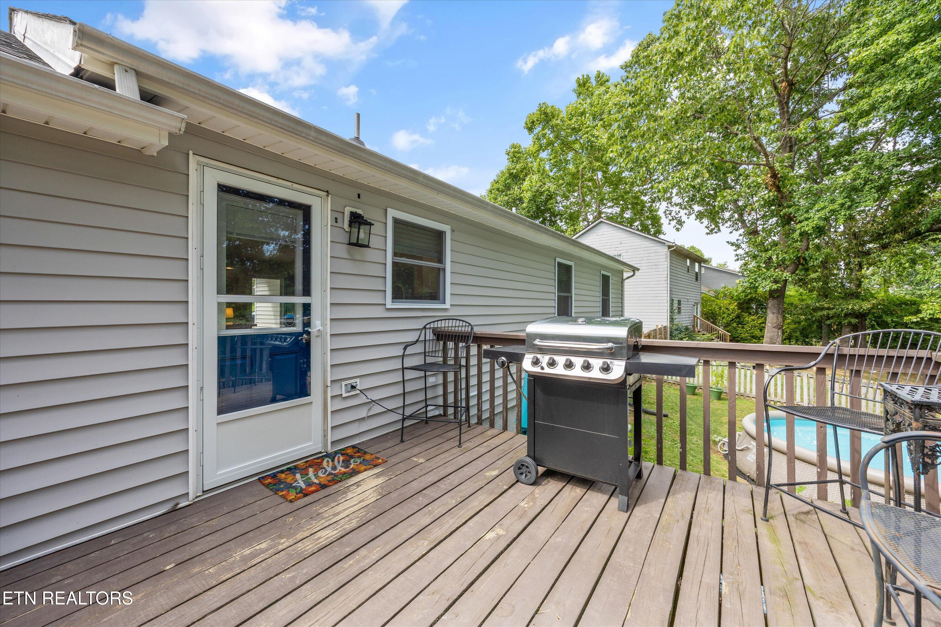 6008 Autumn Oaks Lane
