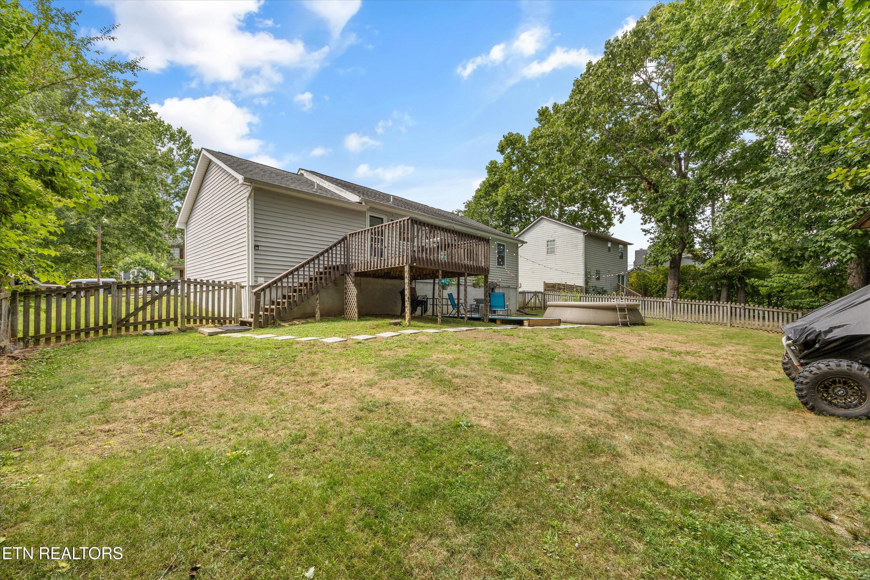6008 Autumn Oaks Lane
