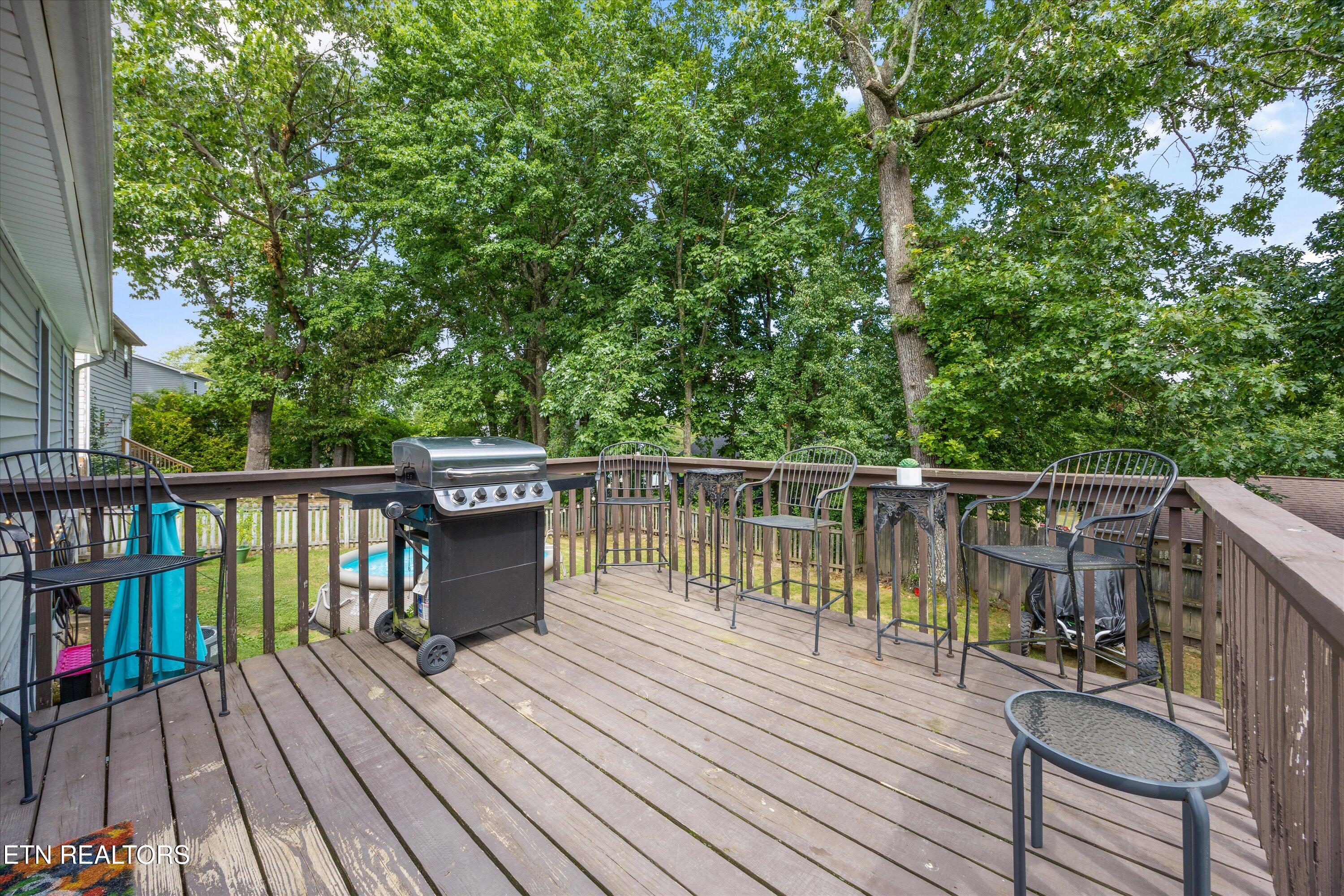 6008 Autumn Oaks Lane