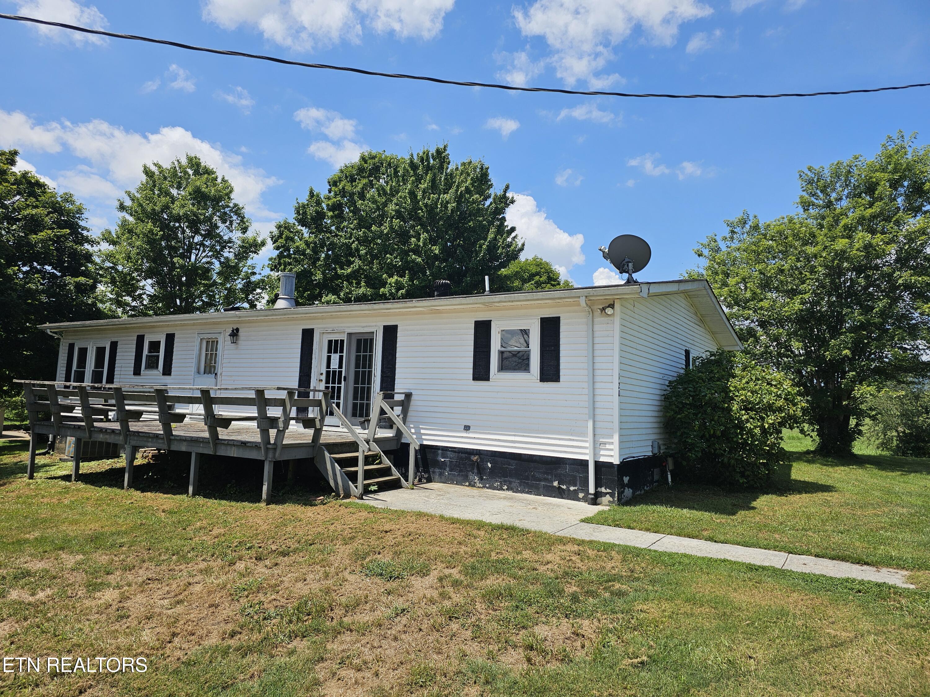 120 Sagefield Drive, LaFollette