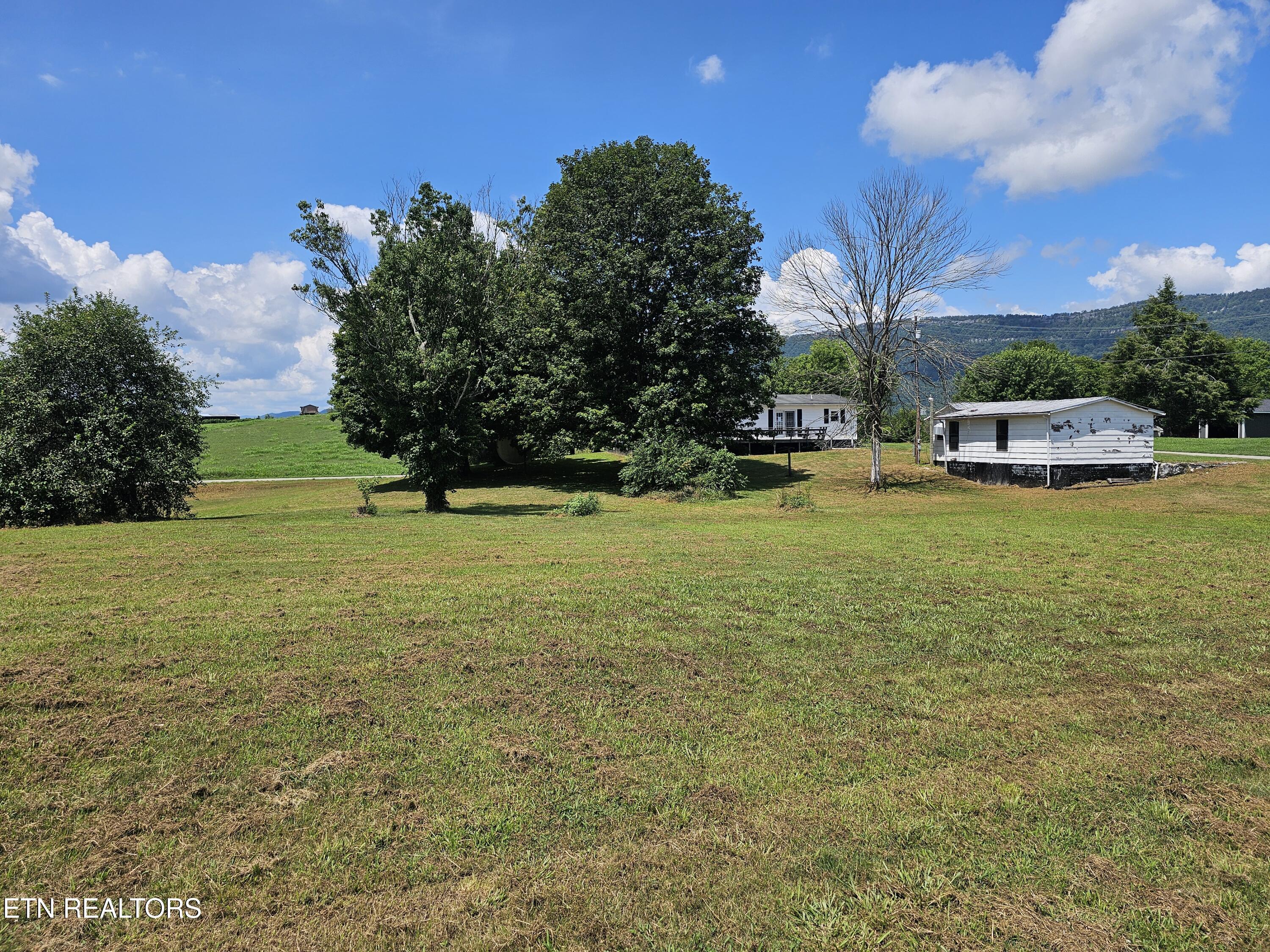 120 Sagefield Drive, LaFollette