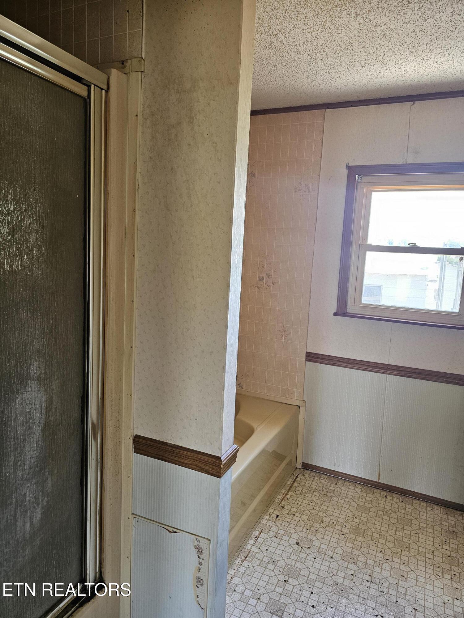 120 Sagefield Drive, LaFollette