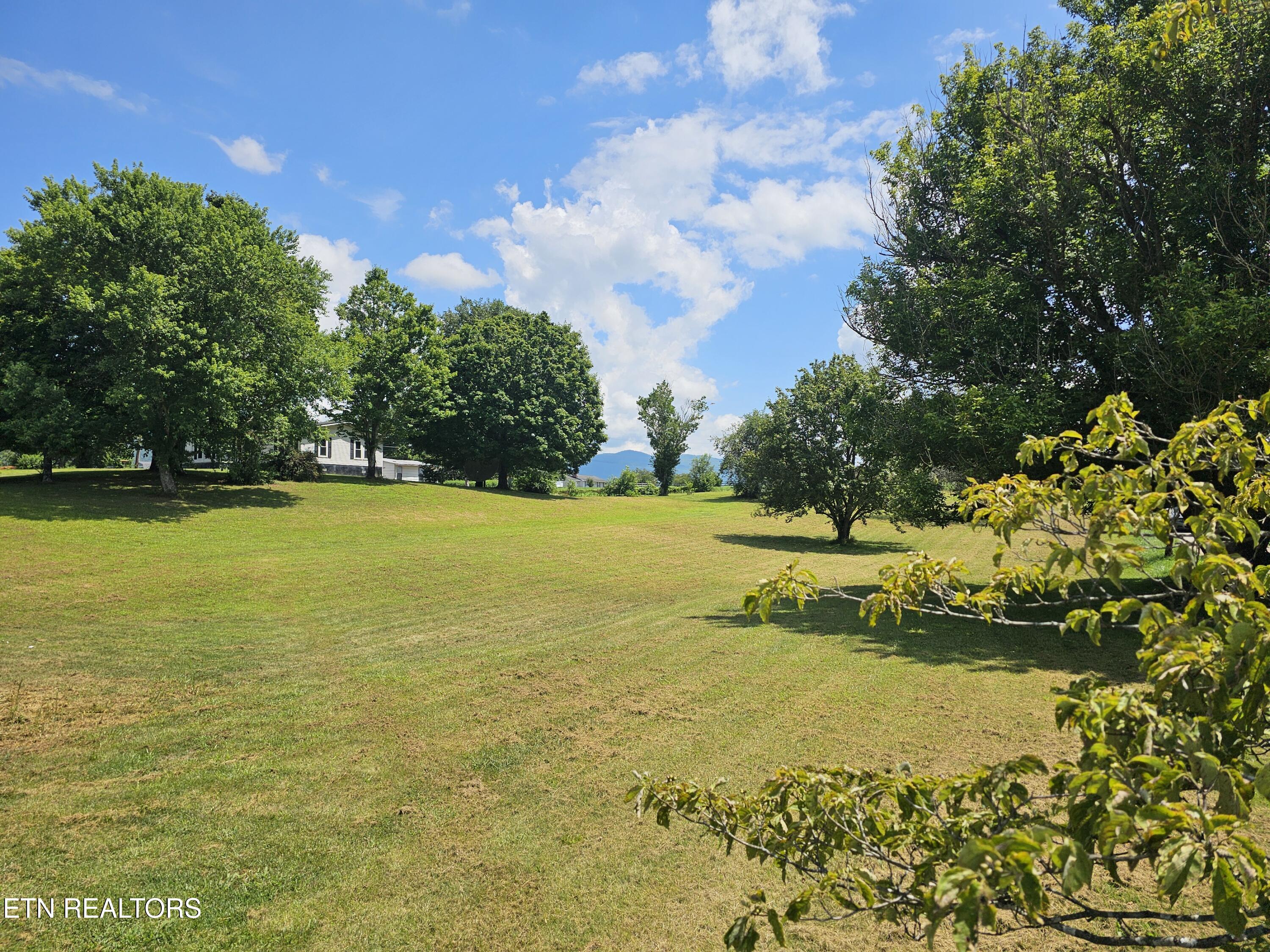 120 Sagefield Drive, LaFollette