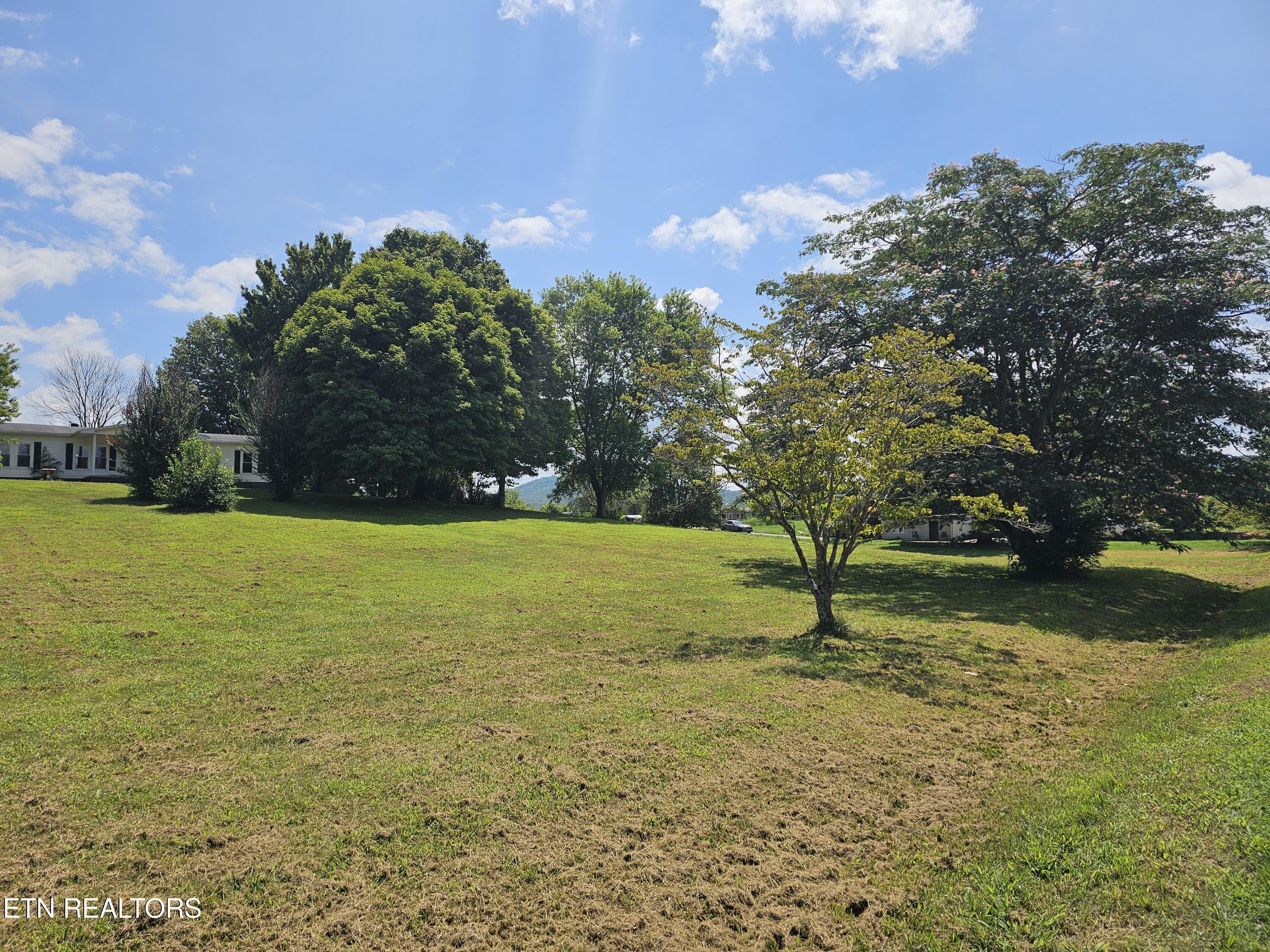 120 Sagefield Drive, LaFollette