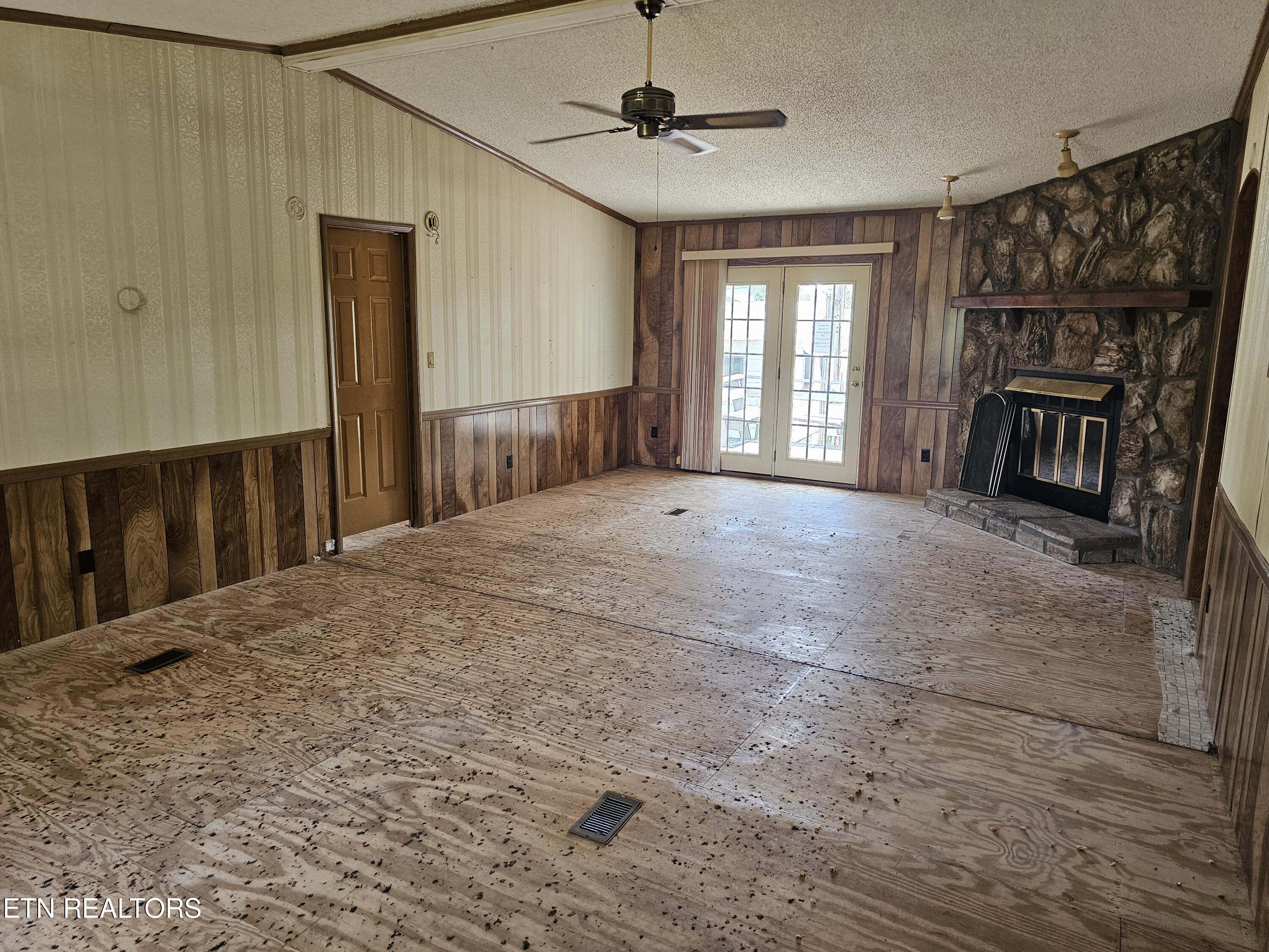 120 Sagefield Drive, LaFollette