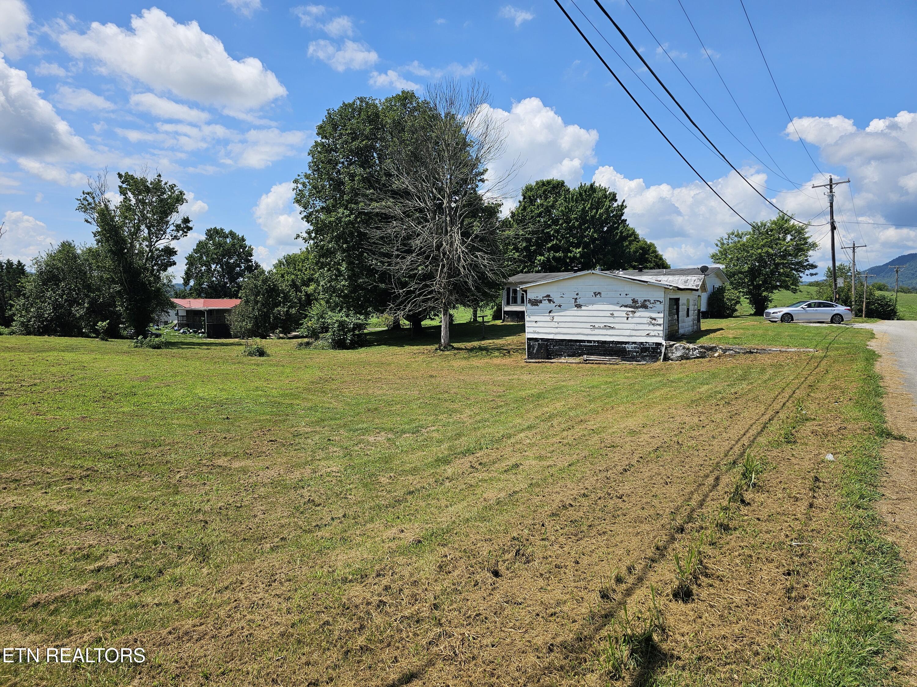 120 Sagefield Drive, LaFollette