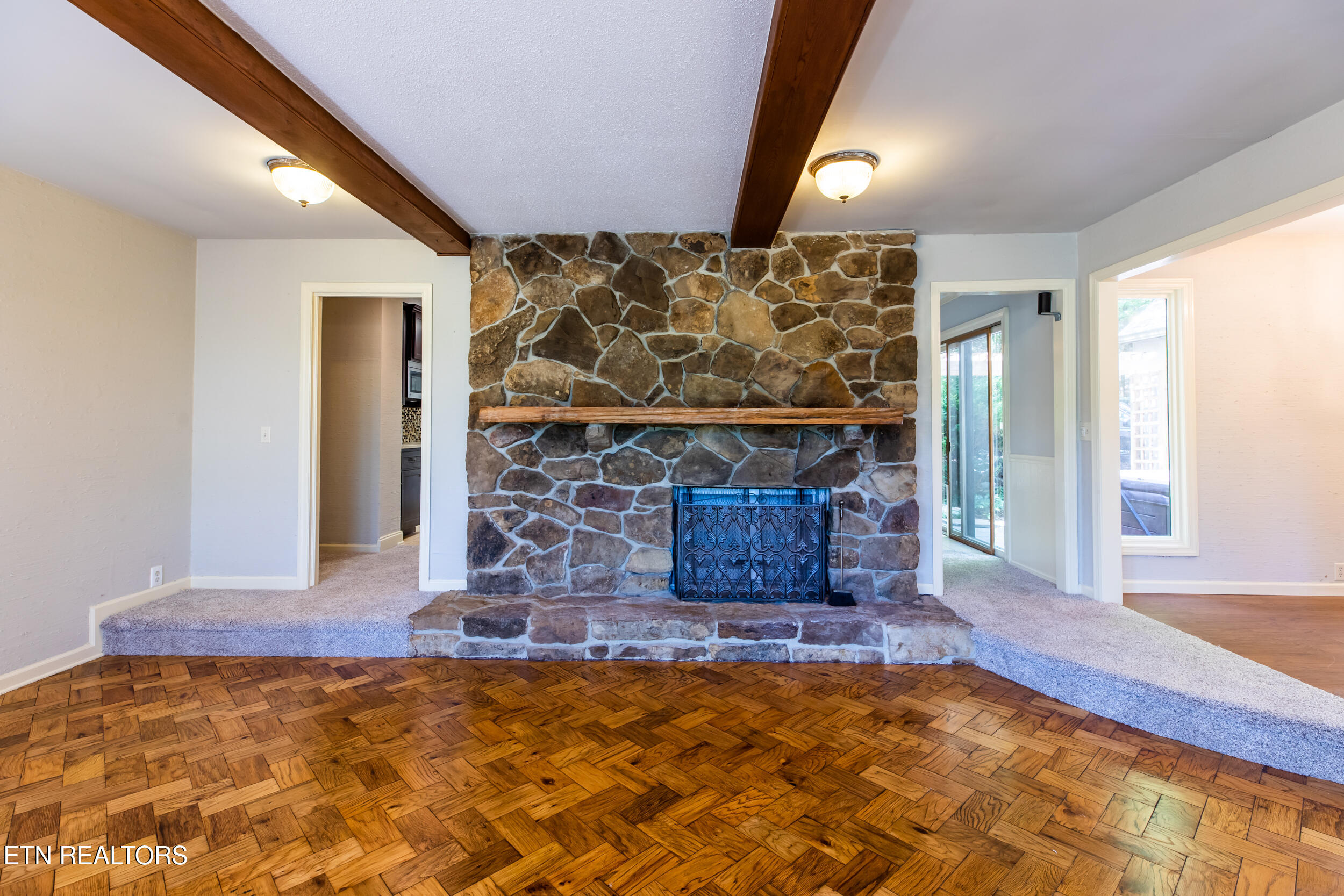 288 S S. SHOREWOOD LN Drive