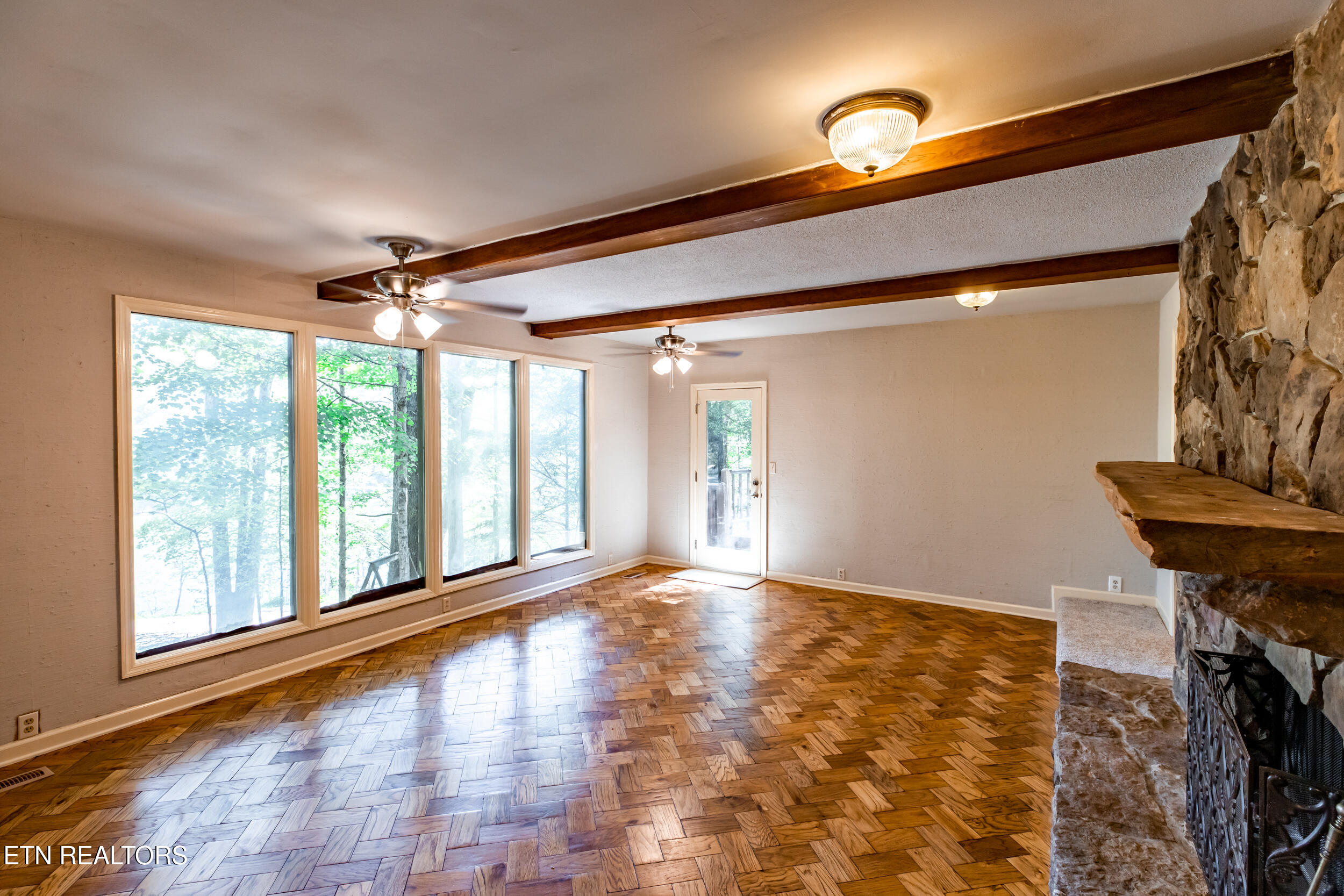 288 S S. SHOREWOOD LN Drive