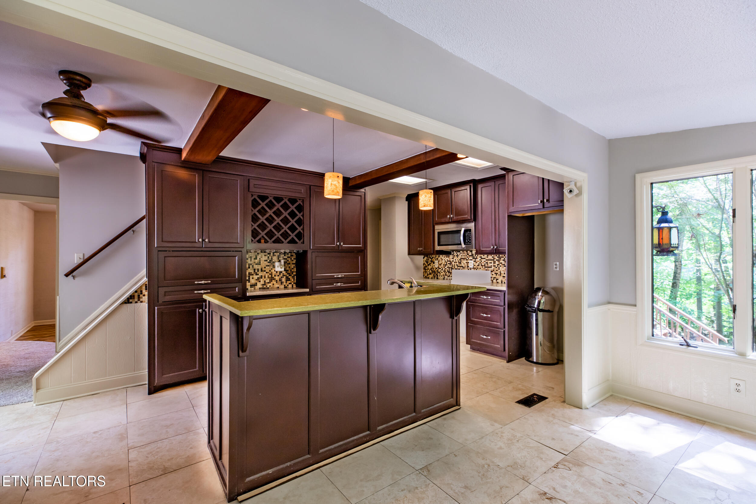 288 S S. SHOREWOOD LN Drive