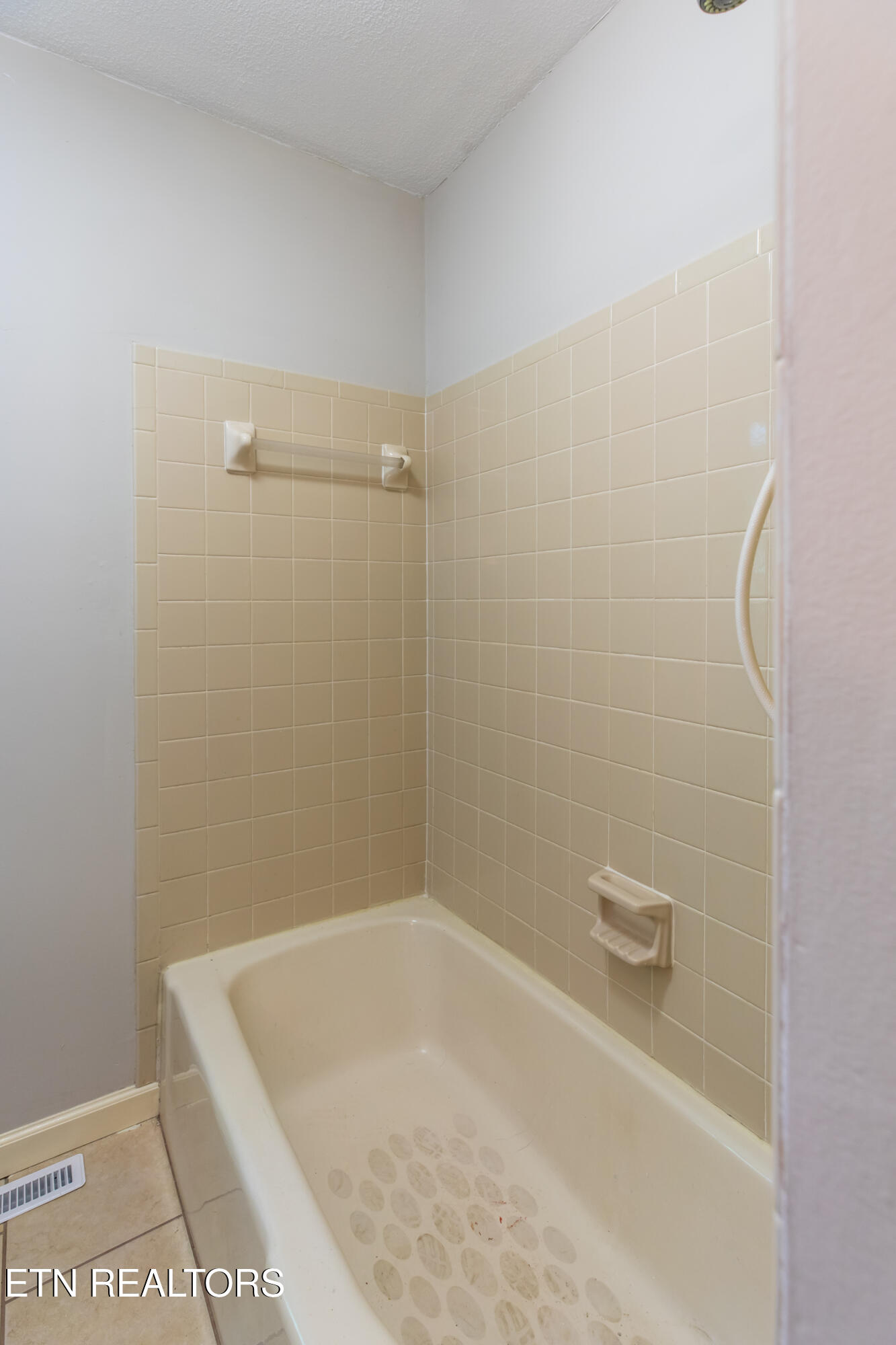 288 S S. SHOREWOOD LN Drive