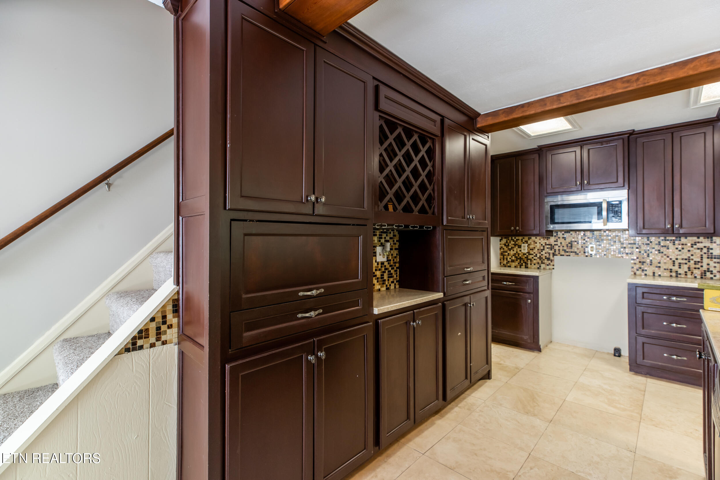 288 S S. SHOREWOOD LN Drive