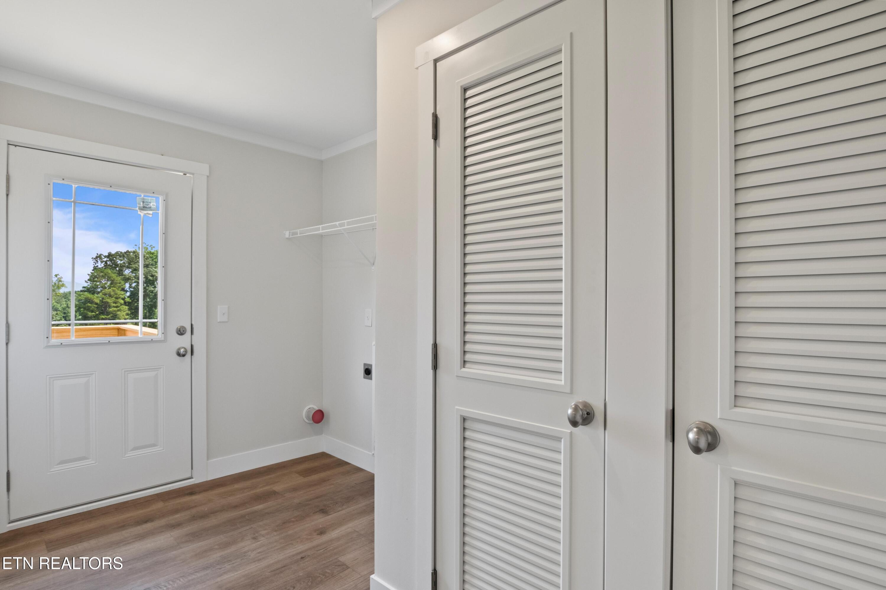 721 Davis Chapel Rd, LaFollette