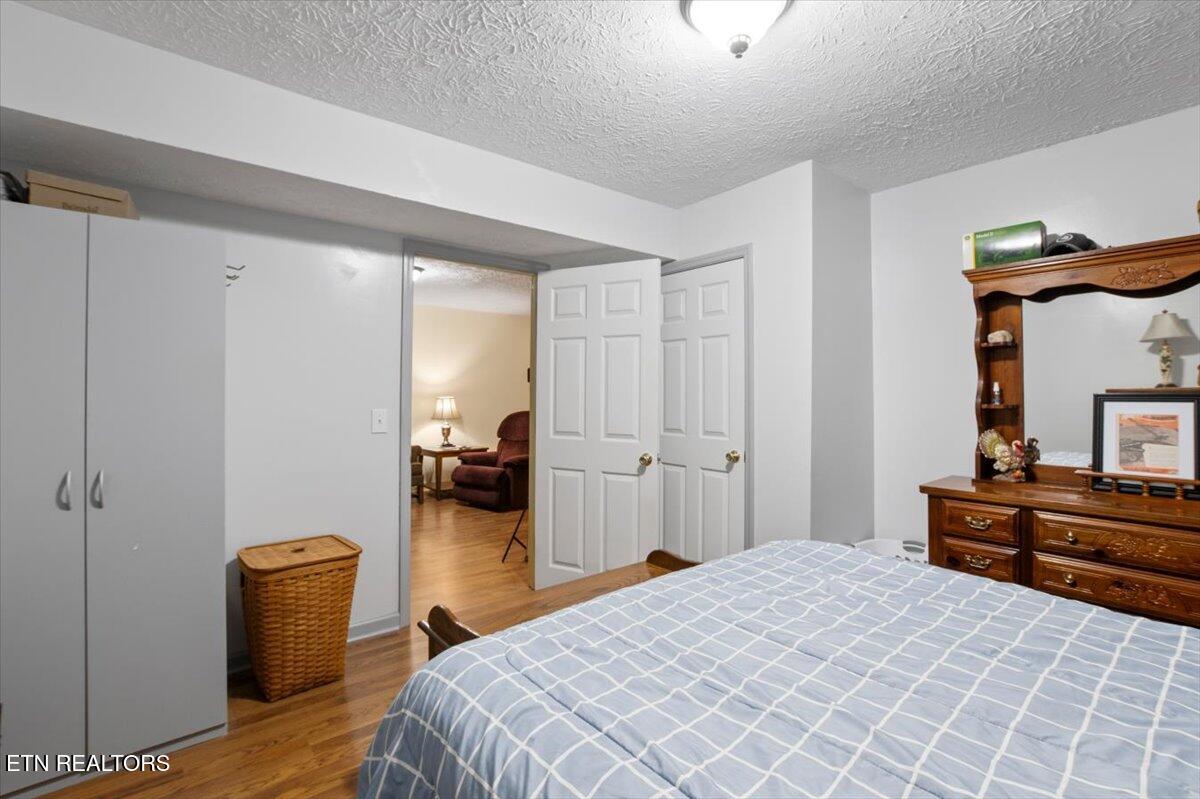 286 Lewis White Lane, LaFollette