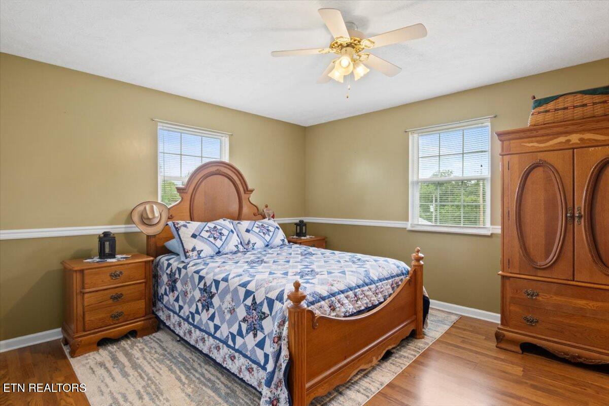 286 Lewis White Lane, LaFollette