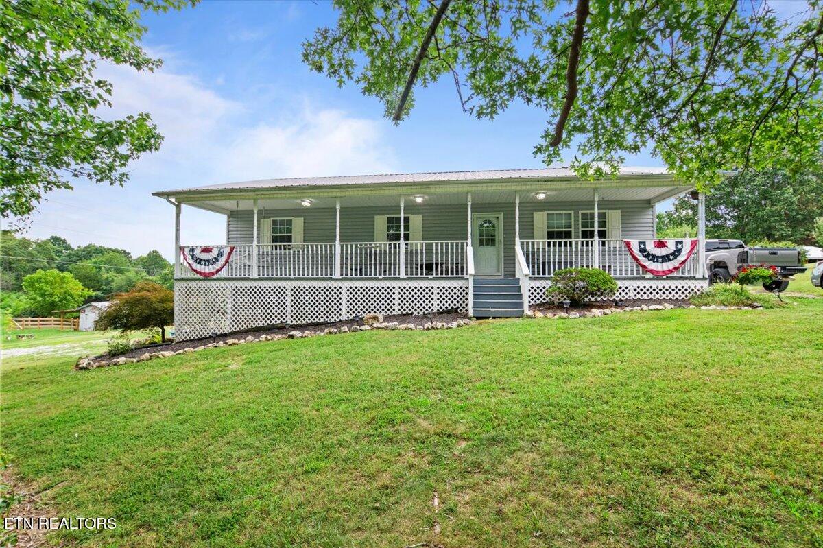 286 Lewis White Lane, LaFollette
