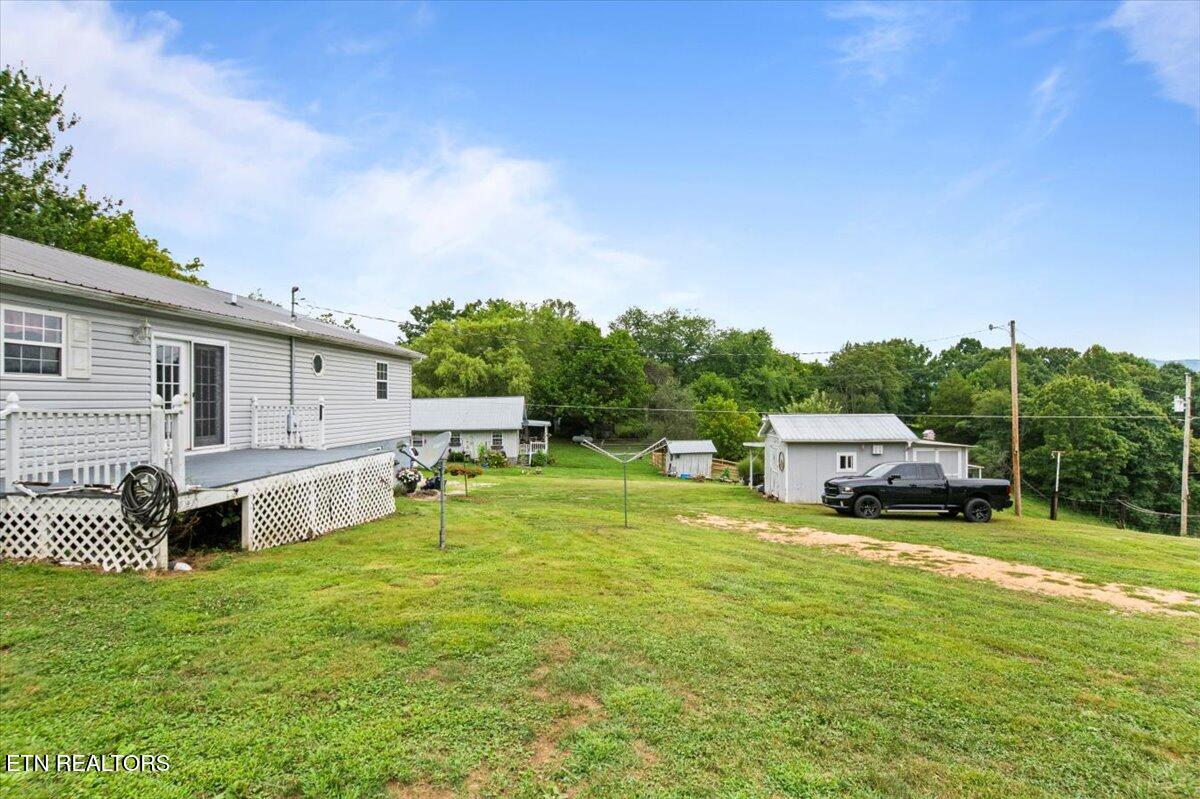 286 Lewis White Lane, LaFollette