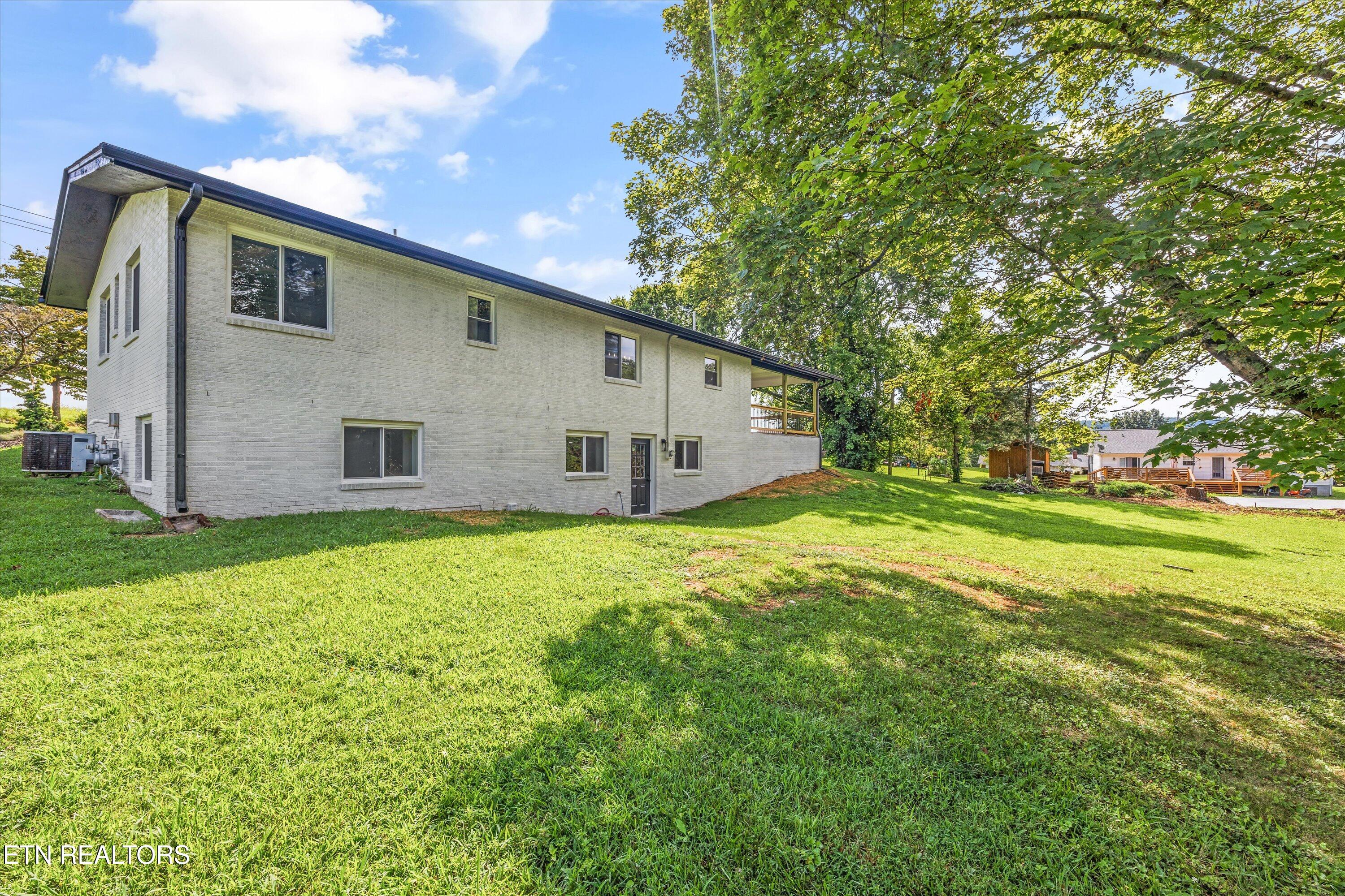 7701 Pedigo Rd