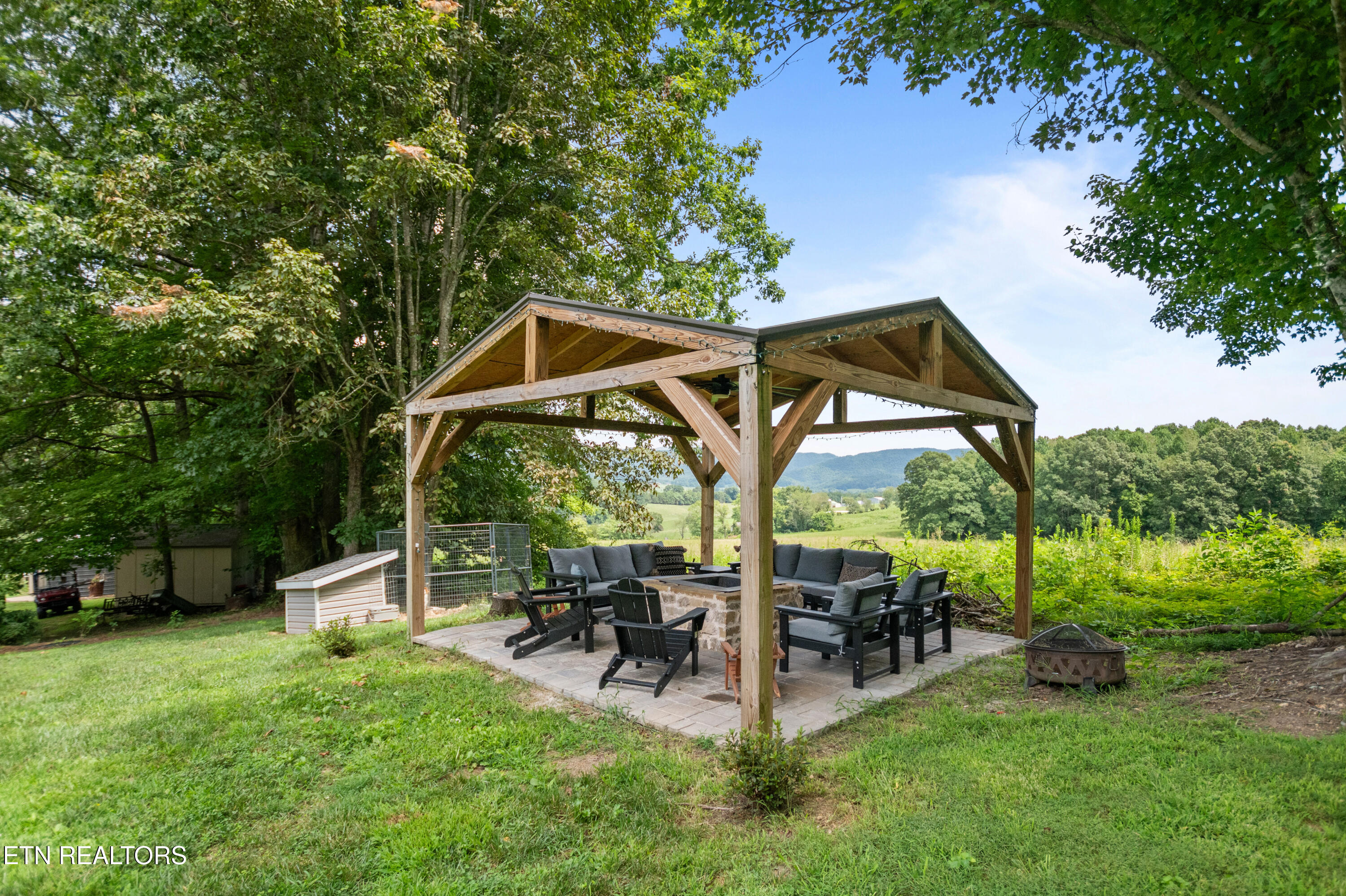 161 Summit Drive