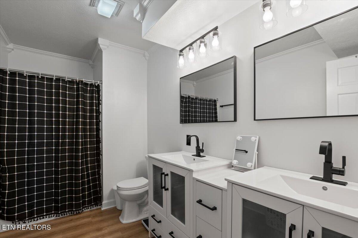 470 Deerfield Landing, 5, LaFollette Unit: 5