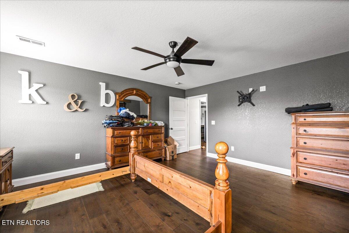 111 Mckinney Rd, LaFollette