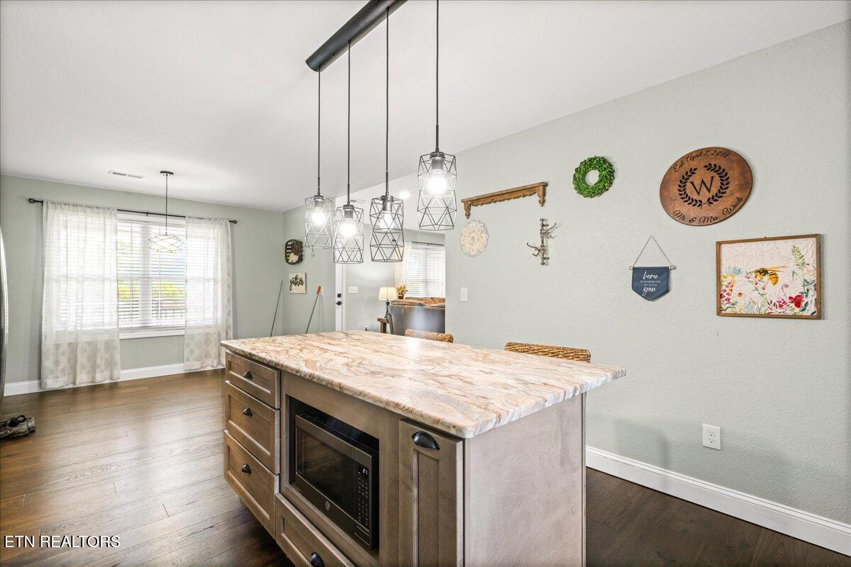 111 Mckinney Rd, LaFollette