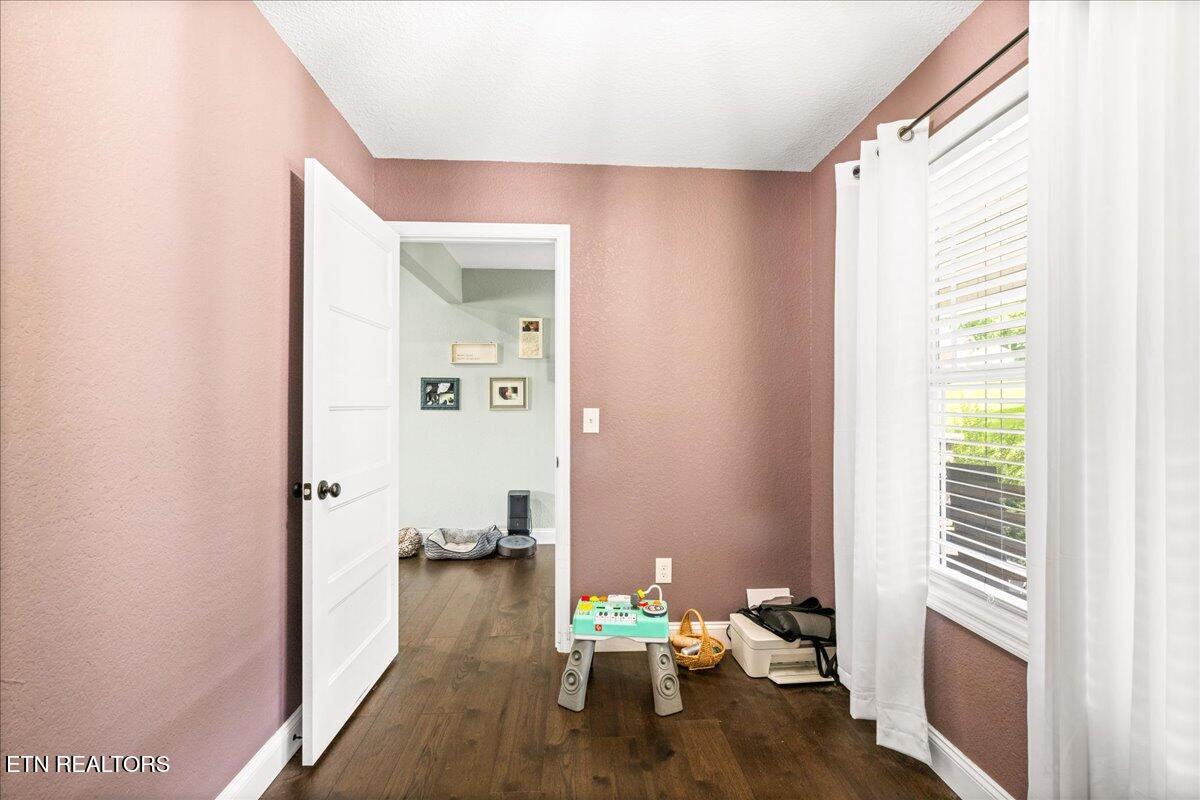 111 Mckinney Rd, LaFollette