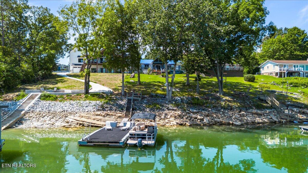 239 Cliffside Drive, LaFollette