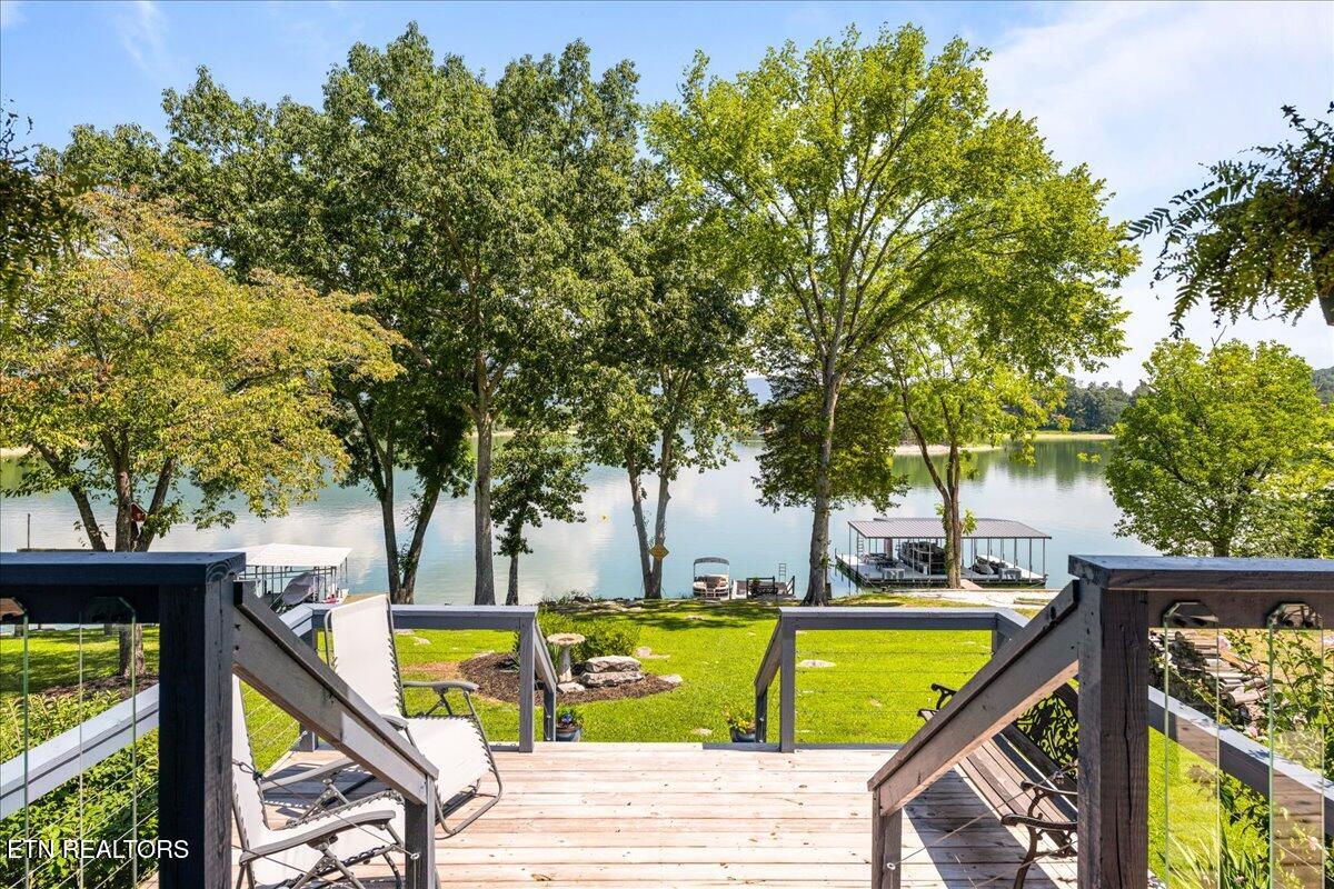 239 Cliffside Drive, LaFollette