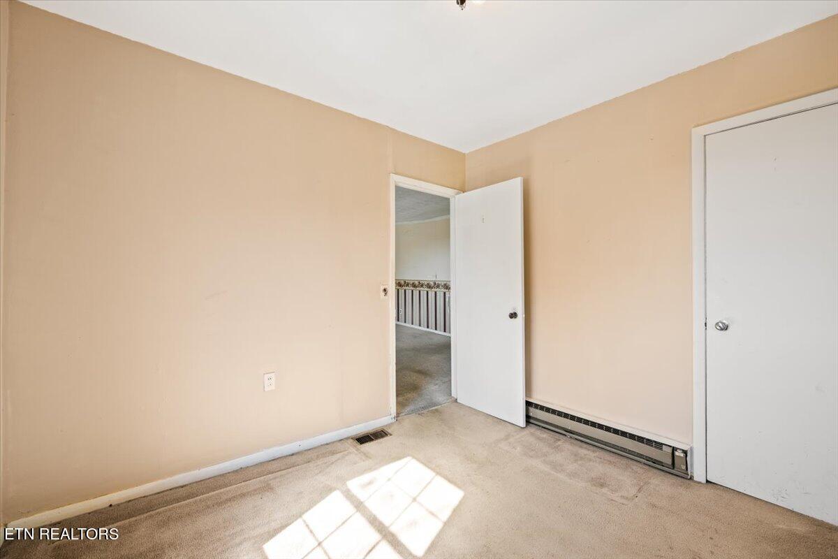 509 E Forrest St, LaFollette