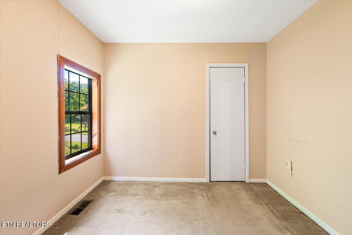 509 E Forrest St, LaFollette