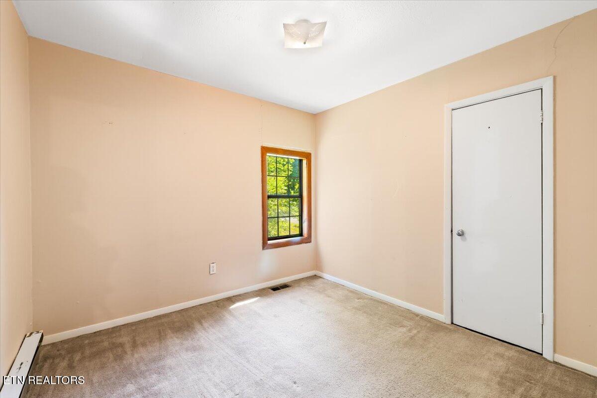 509 E Forrest St, LaFollette