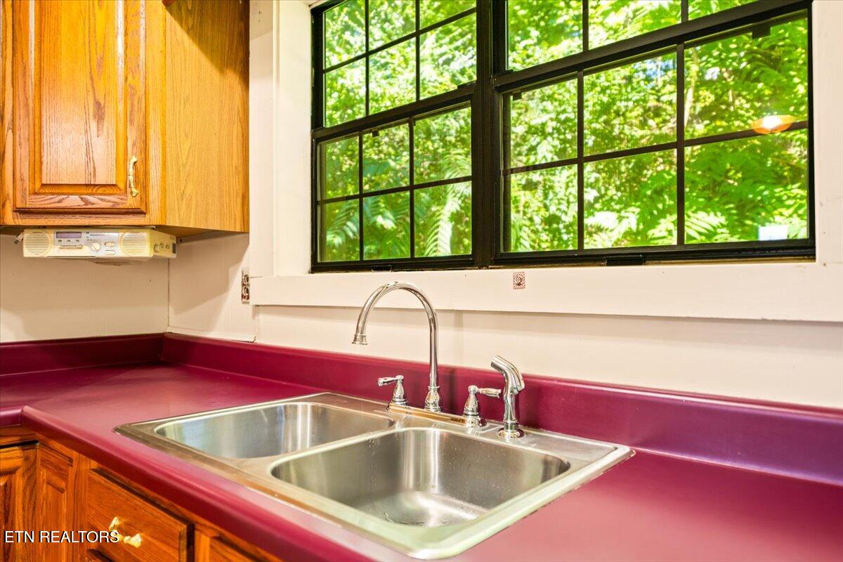 509 E Forrest St, LaFollette