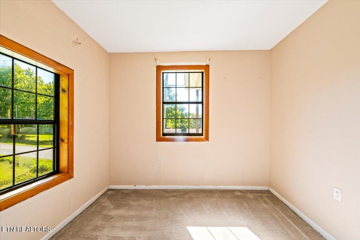 509 E Forrest St, LaFollette