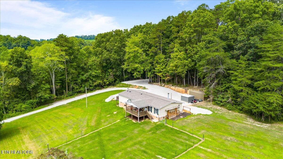 160 Cove Hollow Rd, LaFollette