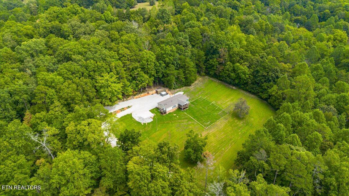 160 Cove Hollow Rd, LaFollette