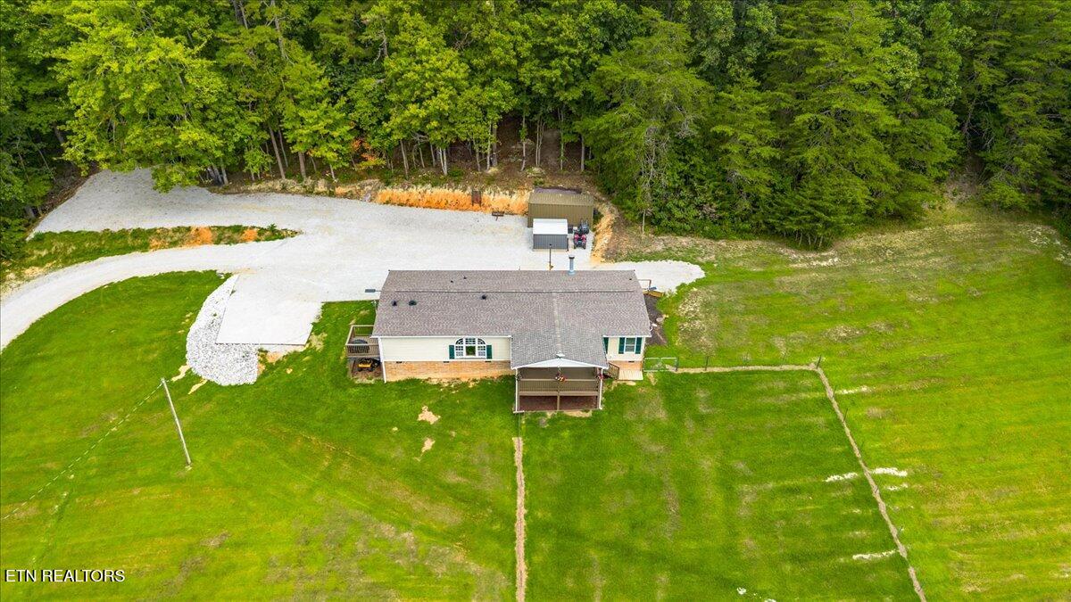160 Cove Hollow Rd, LaFollette