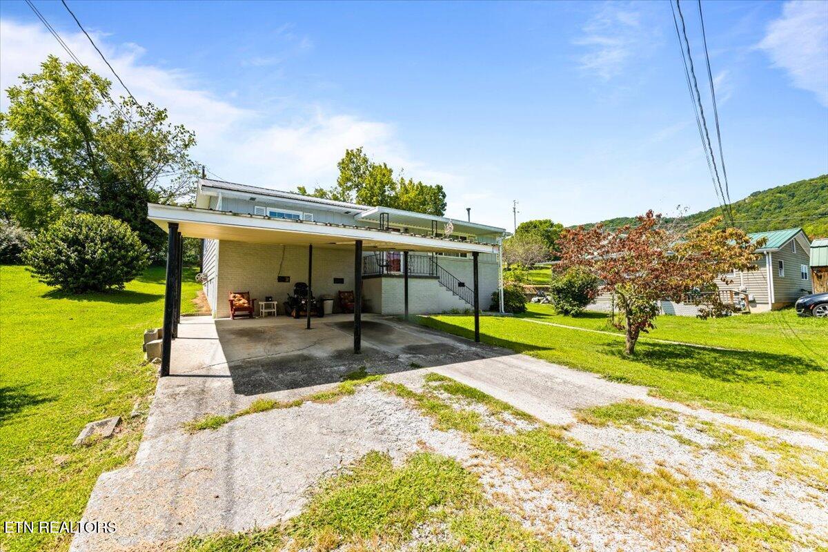 109 N 23rd St, LaFollette