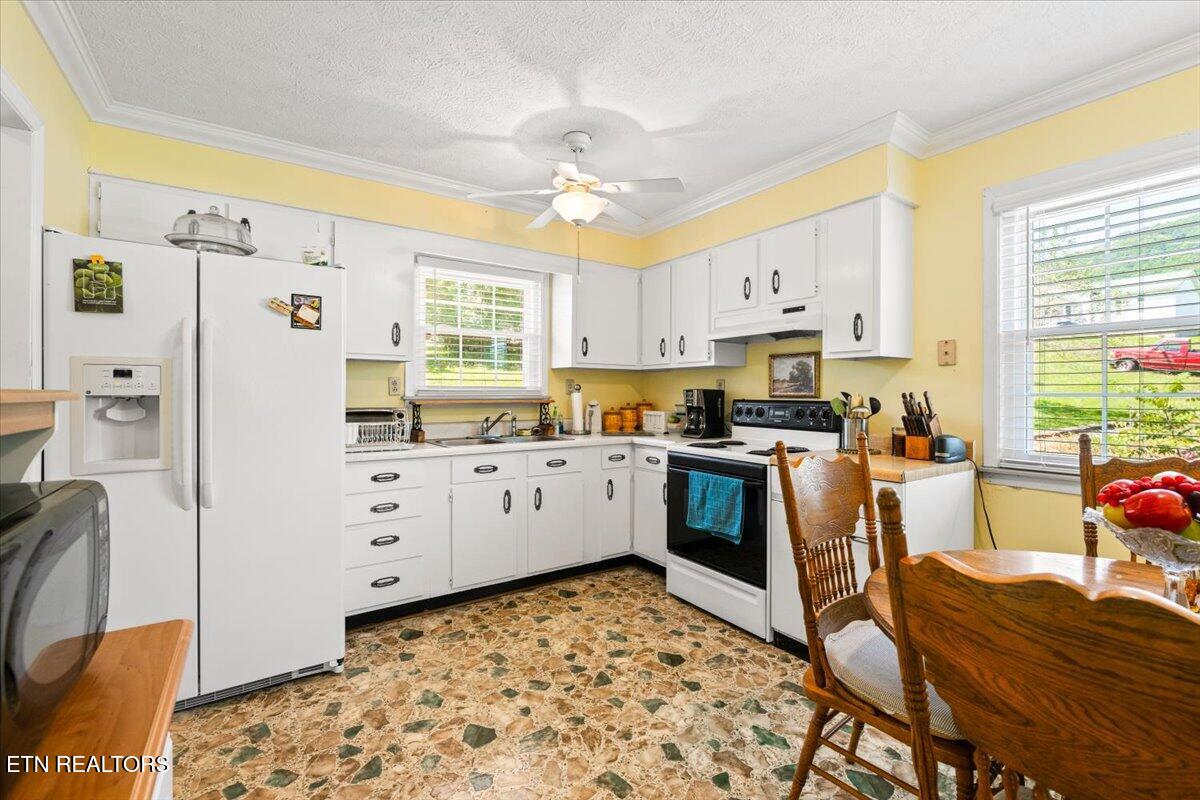 109 N 23rd St, LaFollette