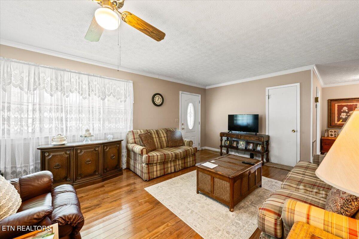 109 N 23rd St, LaFollette