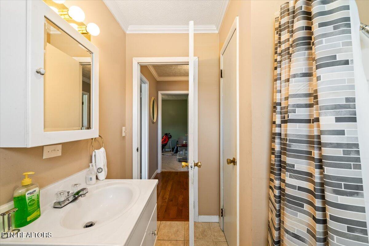 109 N 23rd St, LaFollette