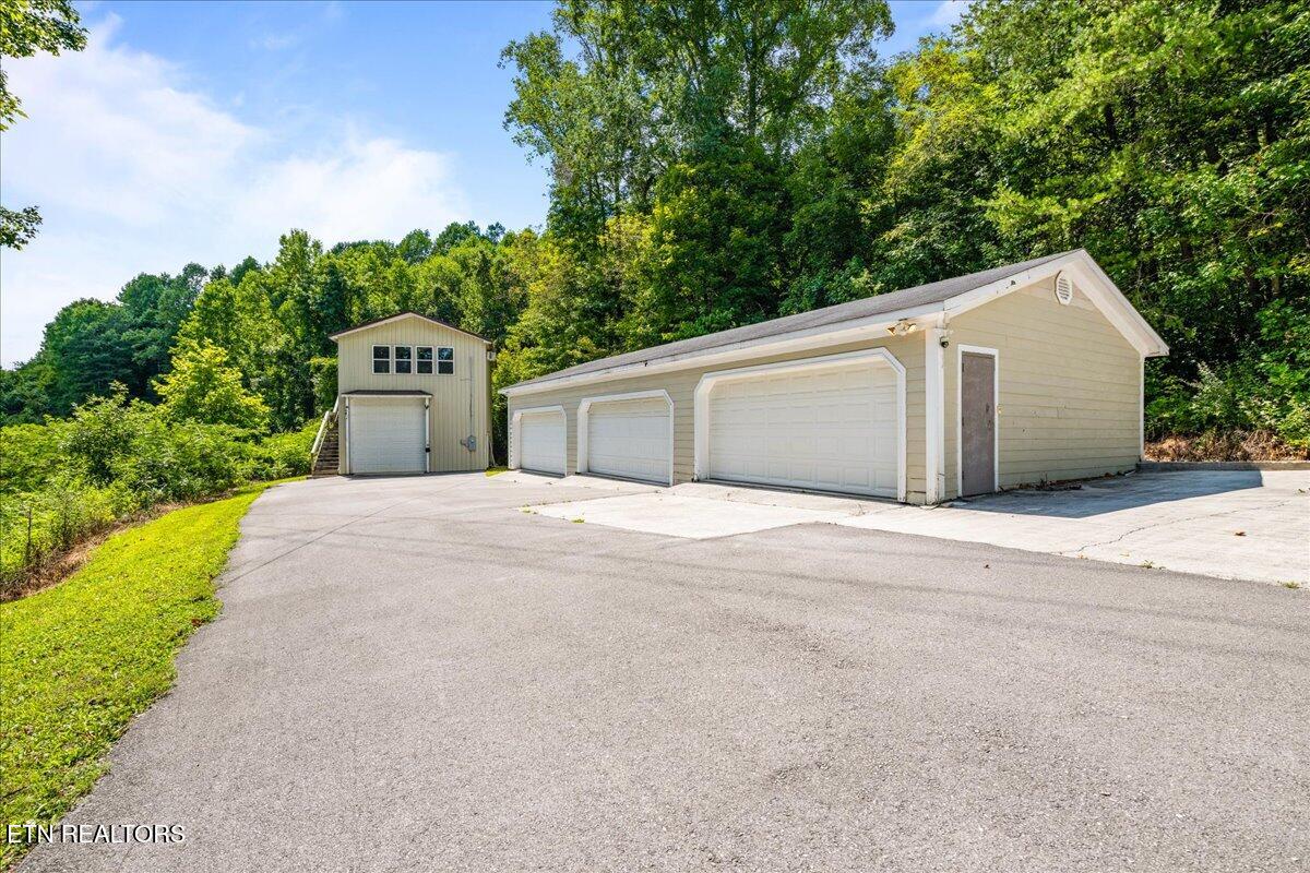 544 N 27th St, LaFollette