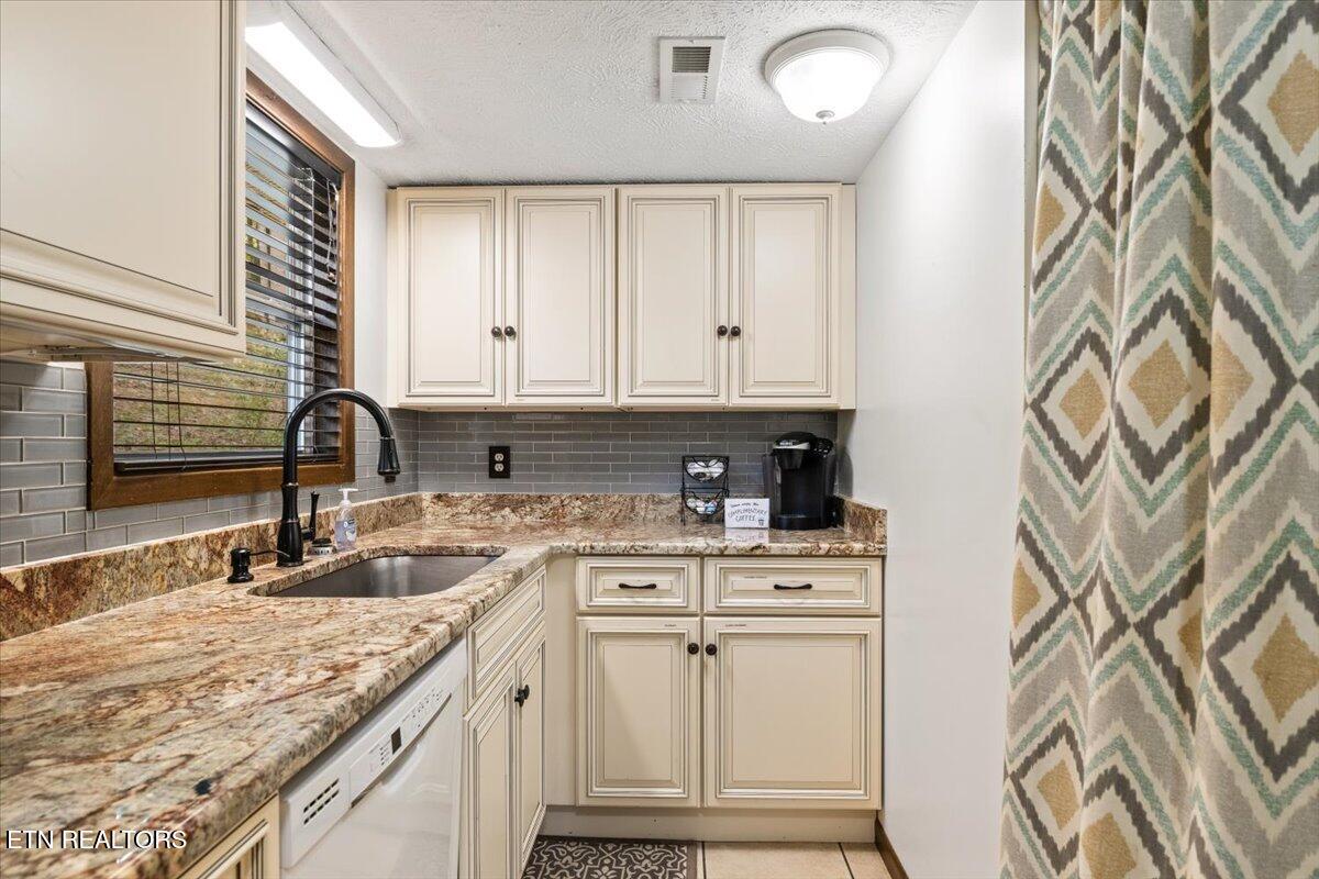 398 Perry Smith Lane