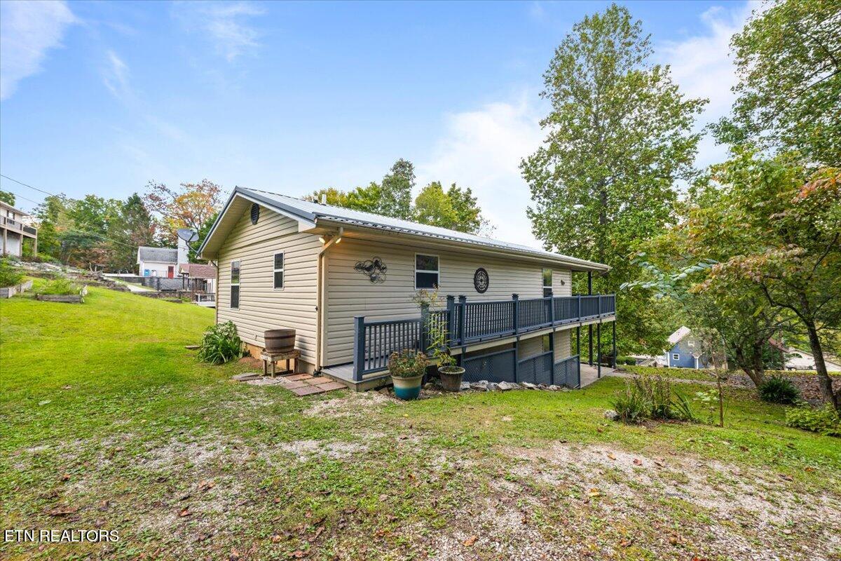 398 Perry Smith Lane