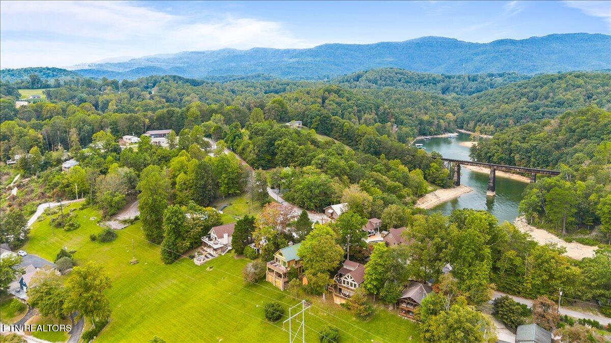 398 Perry Smith Lane