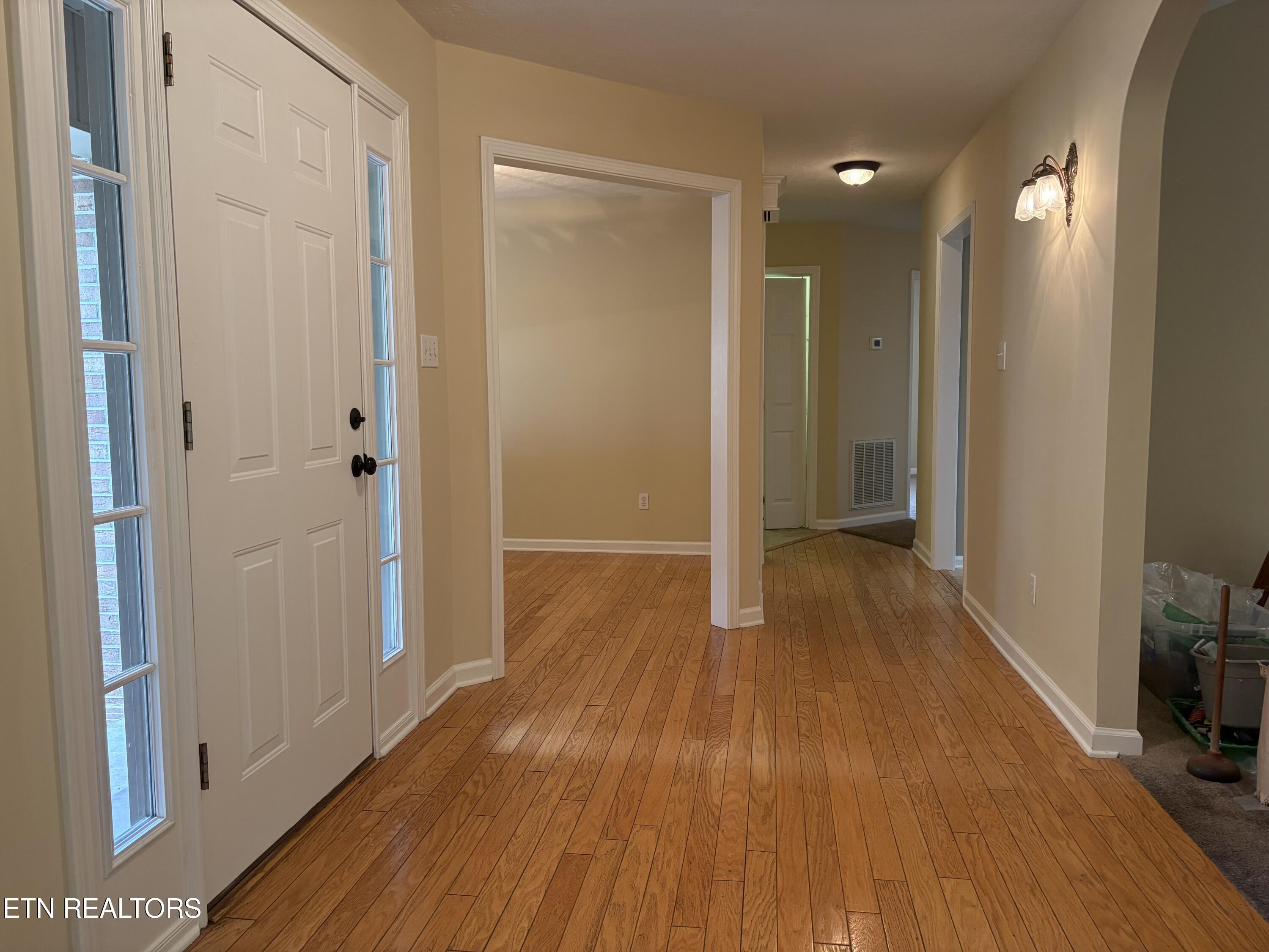 232 Country Run Circle, 3