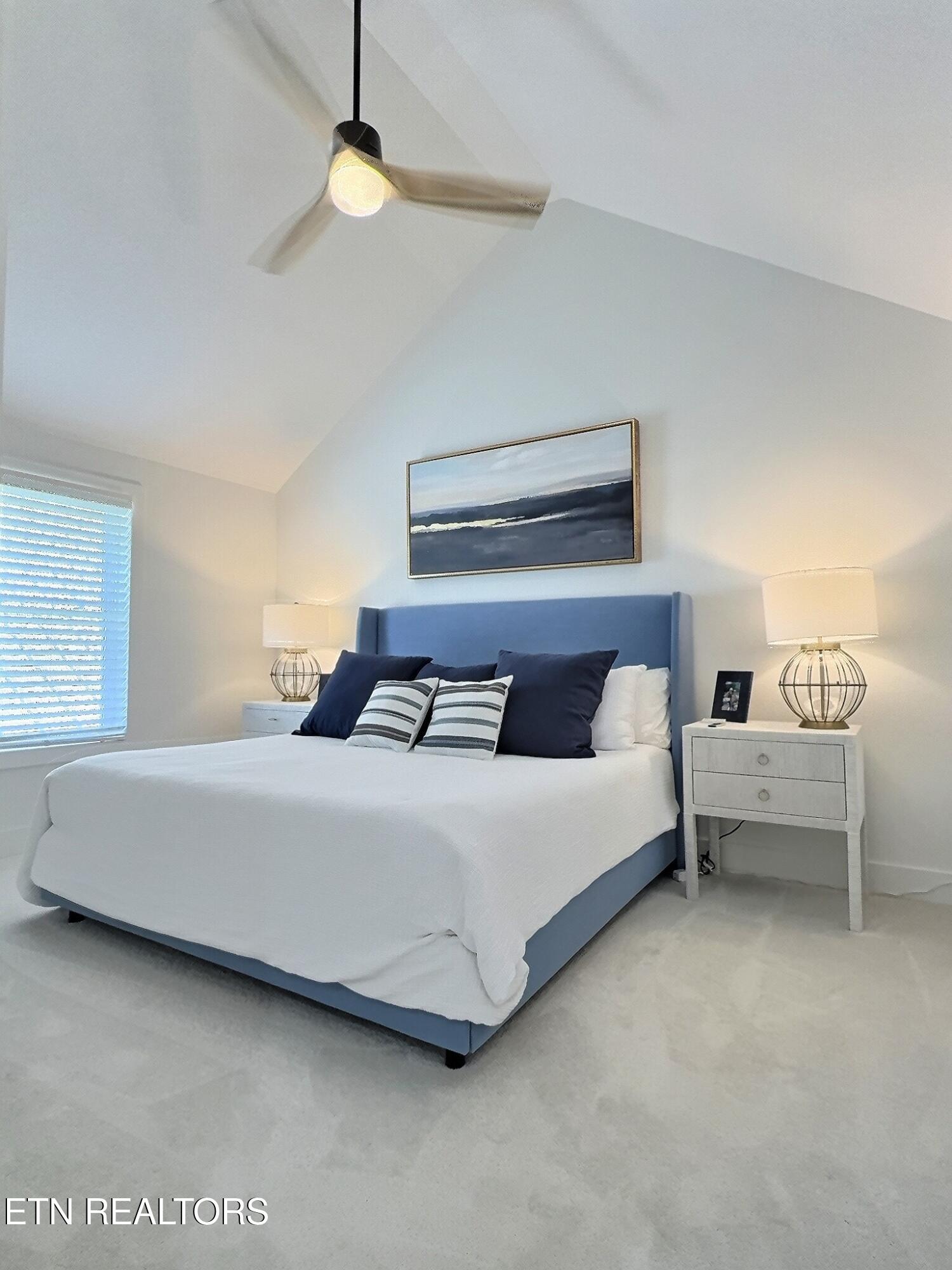 117 W Deer Hill Village Lane, LaFollette